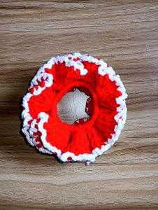 Crocheted Red &amp; White Scrunchie