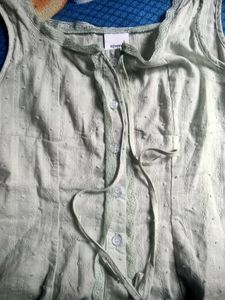 Vintage Style Sleeveless Top