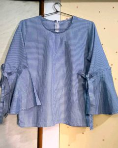 Blue Striped Bell Sleeve Top 💠