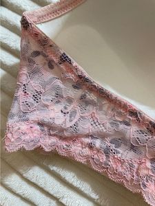 Clovia Padded Nonwired Floral Lace Bra