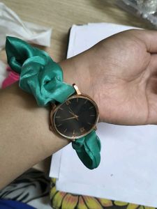 Stylish Scrunchie Watch Set