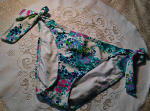 Floral Tie-Side Bikini Bottoms