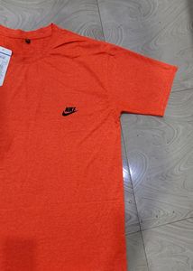 T90 NIKE Tshirt. XxL