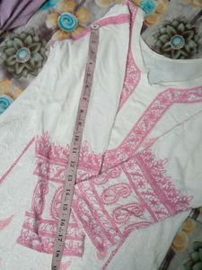 White &amp; Pink Chikankari Kurta