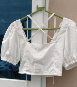Chic White Crop Top