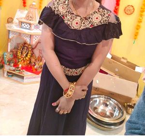 Beautiful Designer Kurti With Flower Work