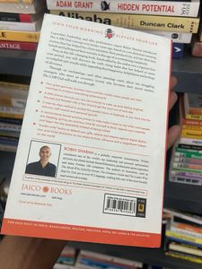 The 5 AM Club by Robin Sharma