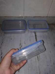 Lock And Seal Airtight Containers