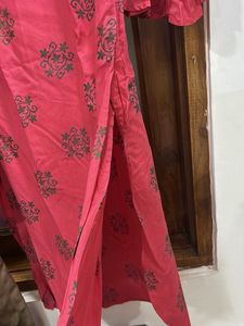 Vibrant Pink Kurta with antique Motif
