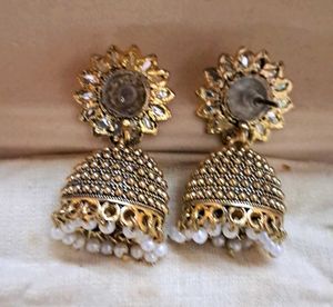Exquisite Jhumka Earrings with Stones&amp; beads