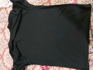 Black Tee with Green Dragon