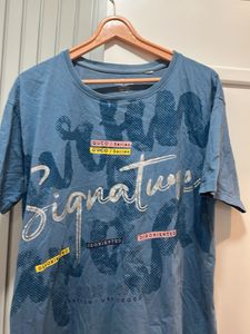 Loose Fit Blue Graphic Print T-Shirt, Bust- 40/42