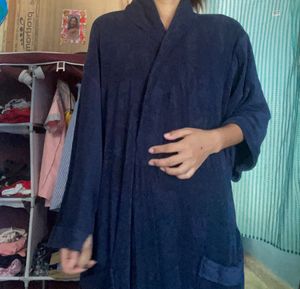 bathrobe