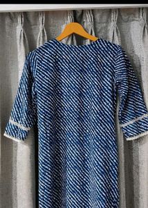 Blue Striped Kurta set with White Lace