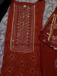 ❤️Beautiful Red Color 3 Piece Suit Just Like New❤️