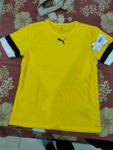 Puma Yellow T-Shirt original with only tag detach