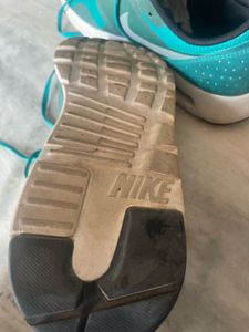 Nike Air Max Tavas Sneakers – Teal Green