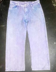 H&M's new light blue denim wideleg baggy je