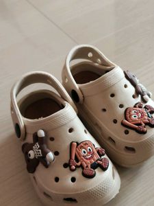 Cute Clog Sandals with Charms