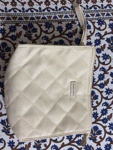 DISCOUNT..!! MARIE CLAIRE paris pouch bag