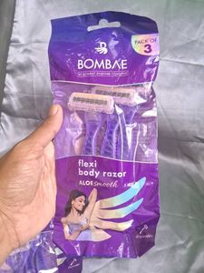 Bombay Shaving Flexi Body Razor Pack Of 12