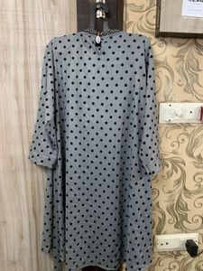 Stylish Grey Polka Dot set party wear