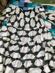 Tiered Geometric Print Dress