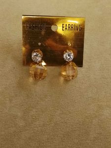 2Pair Elegant Gold Pearl Drop Earrings