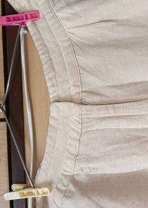 Cream linen pants 🍦