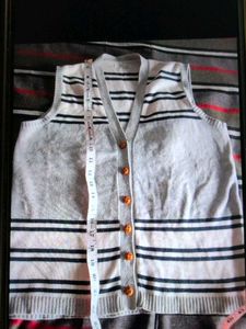 Striped Sleeveless Sweater Vest