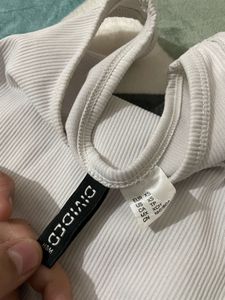 H&amp;M Ribbed White Crop Top with Tie Detail