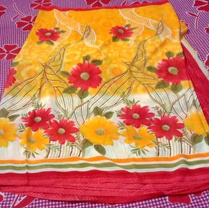 New Saree 😍With  Unstitched Blouse Piece