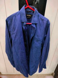 Cobb Men's Blue Button-Down Shirt