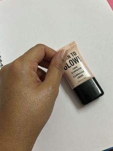 NYX Born To Glow Liquid Illuminator - Sunbeam