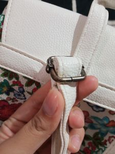 Multicolour Floral Bagpack