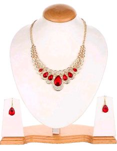 Stunning Red Stone Necklace & Earring Set