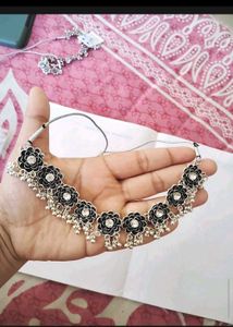 13.Elegant Black Flower Necklace &amp; Earrings Set