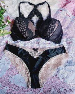 Black Lace Bra &amp; Panty Set