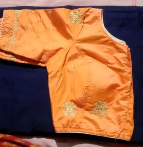 👌NewGajar Orange Colour Paded Blause👌