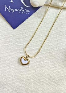 Anti-tarnish White MOP Heart pendant Necklace