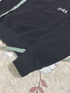 ZARA Black Sweatshirt