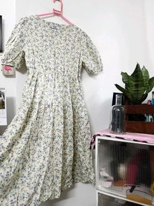 Floral Puff Sleeve Dress