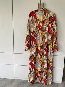 Zara Floral Print Satin Midi Dress