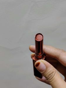 mamaearth lipstick