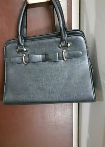 Women's Black Handbag