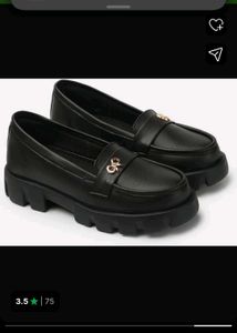 Chic Black Loafers