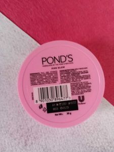💗Pond's Natural Glow Face Powder