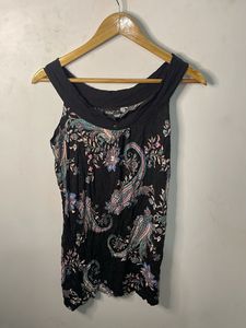 Black Paisley Print Sleeveless Top