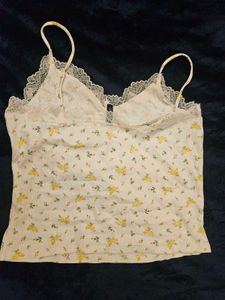pintersty Floral Cami Top with Lace Trim - h&amp;m