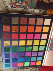 Ucanbe Exotic Flavours 48 Shades Eyeshadow Palette